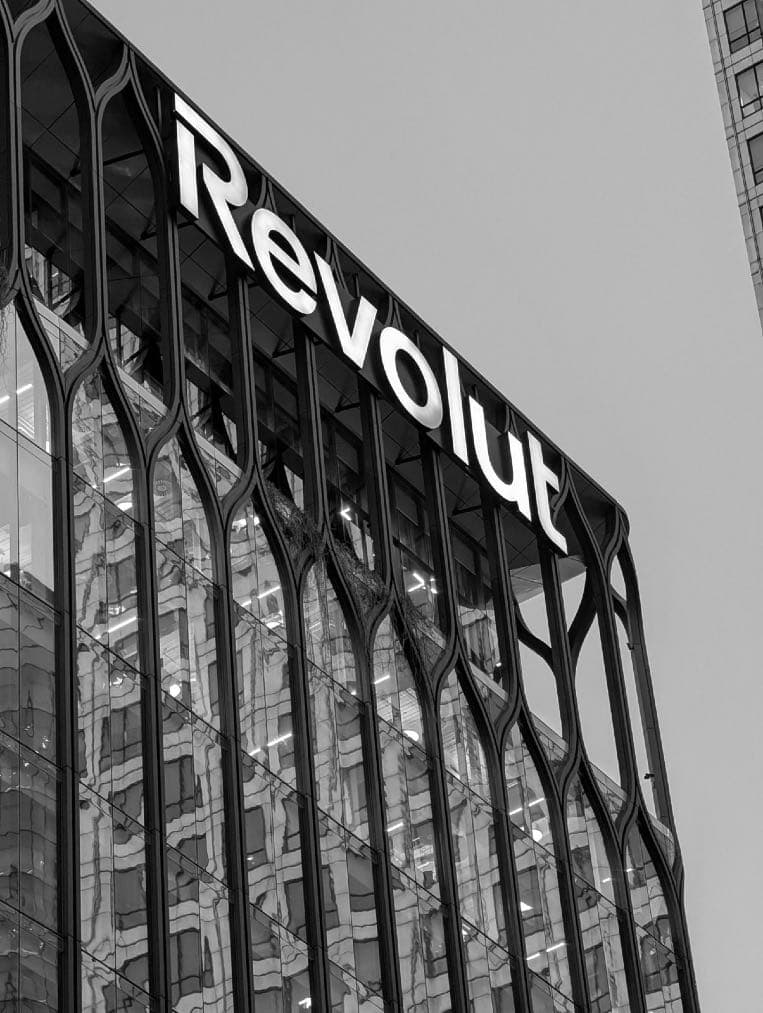 Revolut HQ, Canary Wharf — Rope Access case study