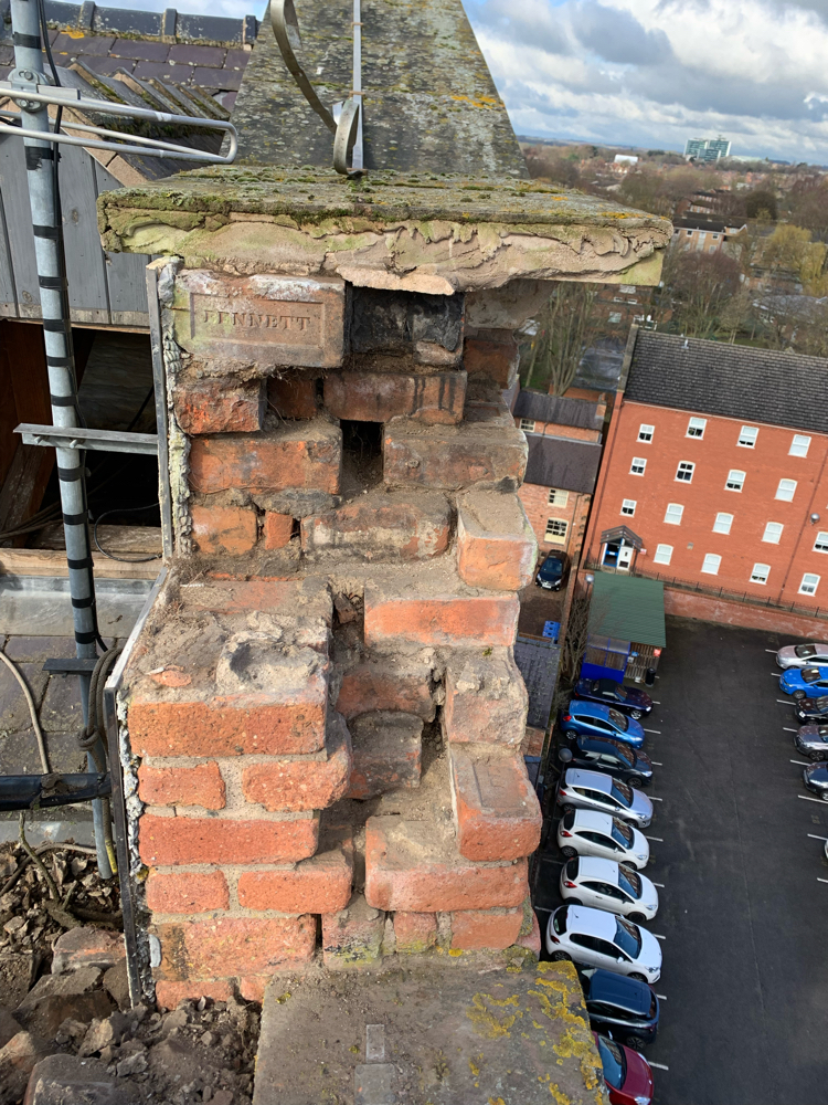 Longs Mill, Derby — deteriorated parapet pier