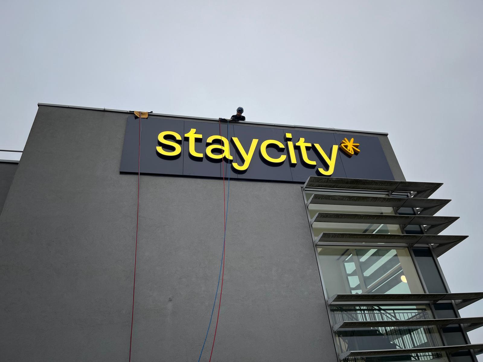 Staycity Aparthotels, London Heathrow — completed staycity sign
