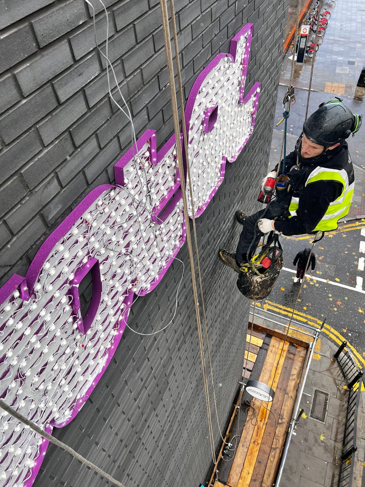 Rope Access signage & display works at height — led letter prep