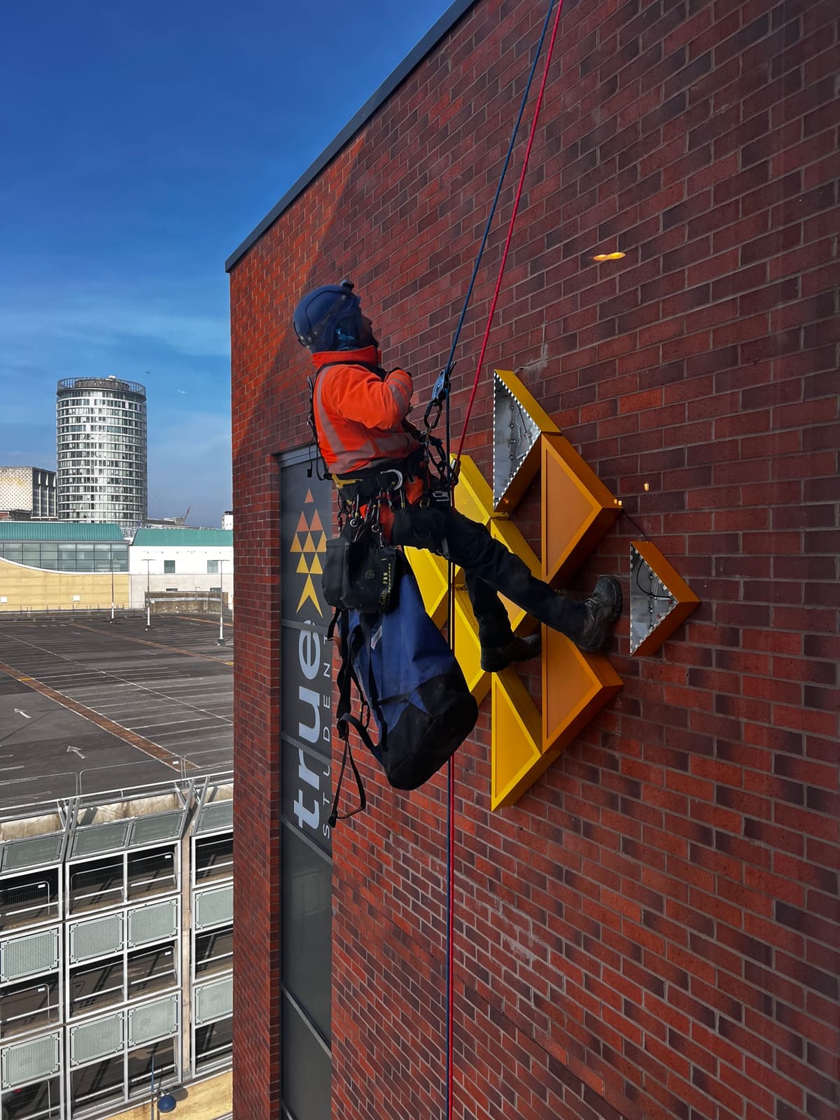 Rope Access signage & display works at height — true student sign